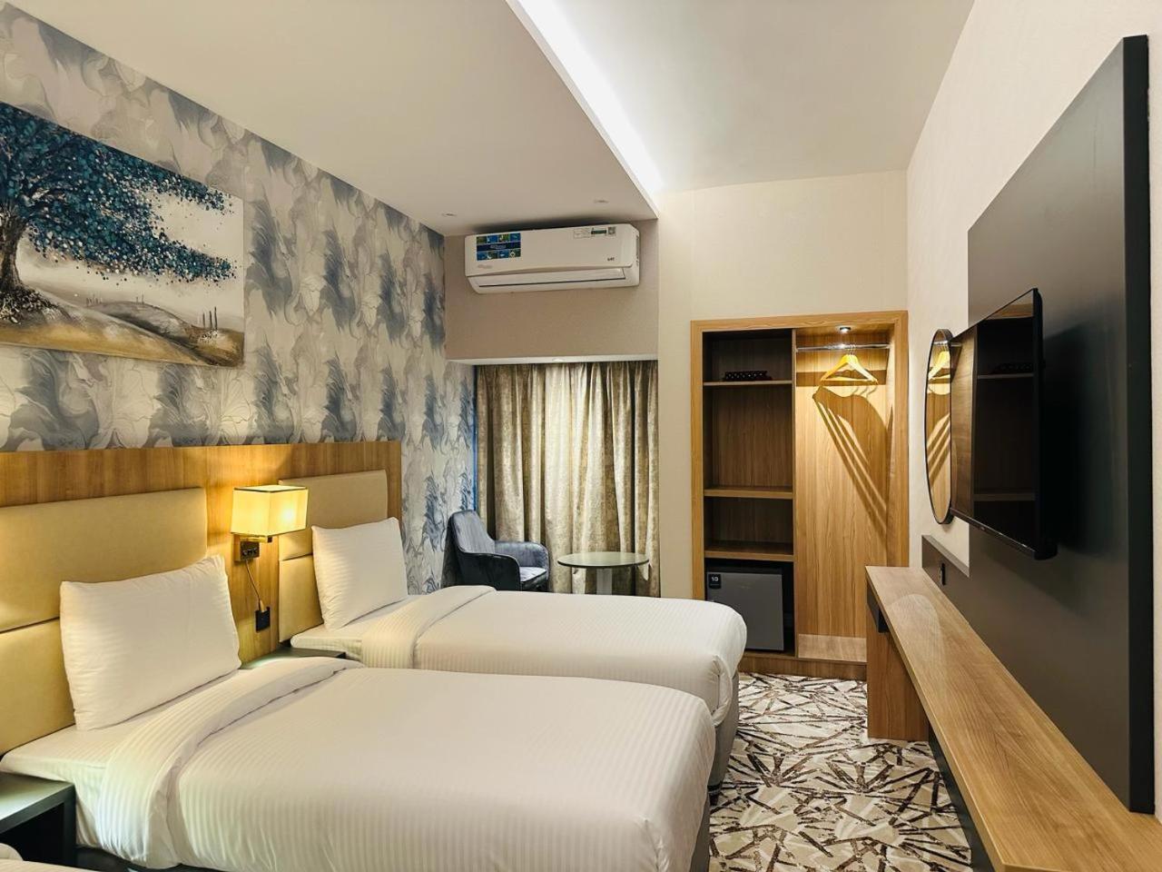 Sky Park Hotel Дубай Екстер'єр фото