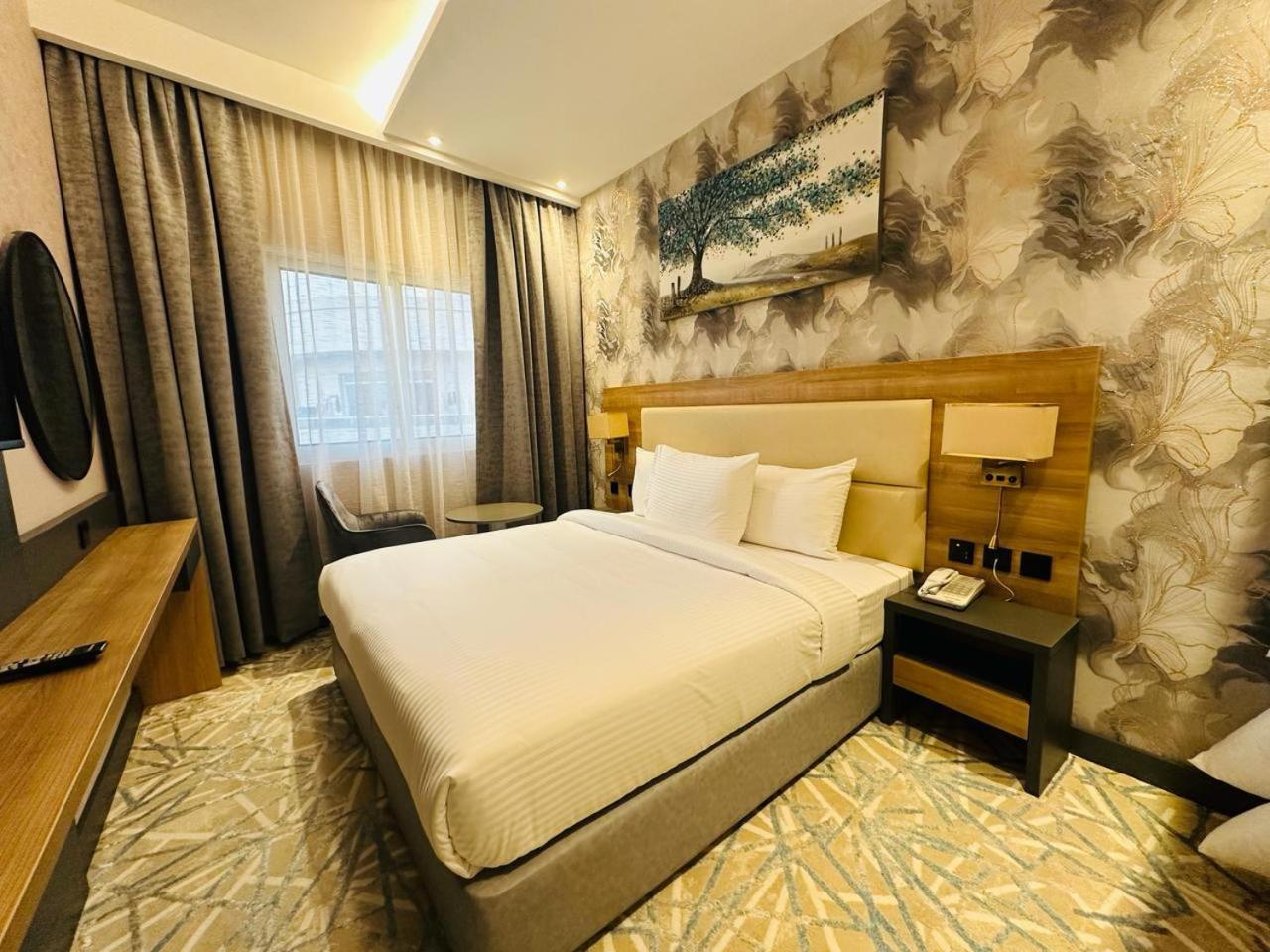 Sky Park Hotel Дубай Екстер'єр фото